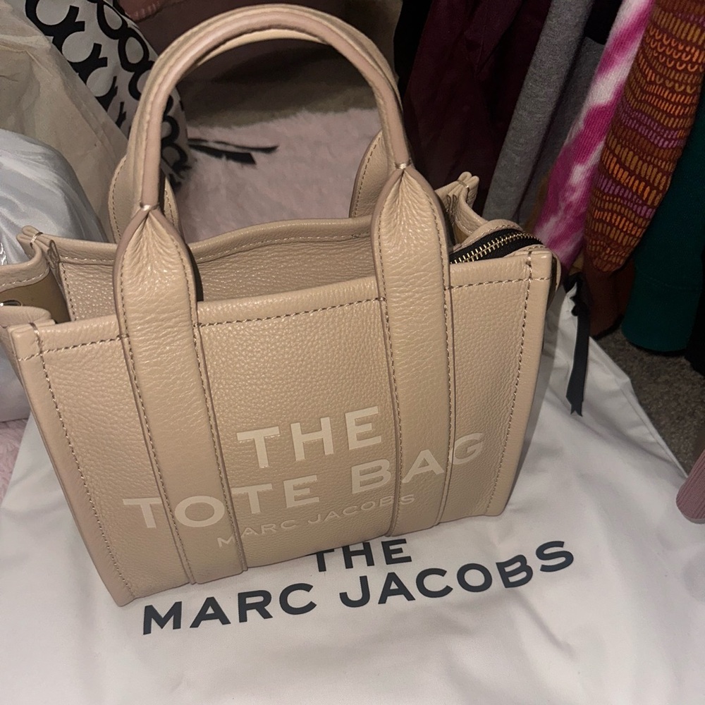 Marc Jacobs Small Leather Bag